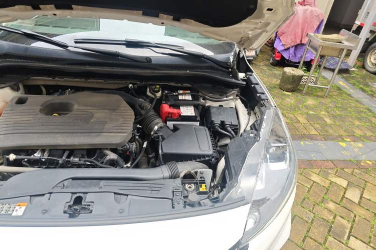 Used Ford Escape 2020 EcoBoost 245 4x4 Enjoyment Model Engine Bay Left