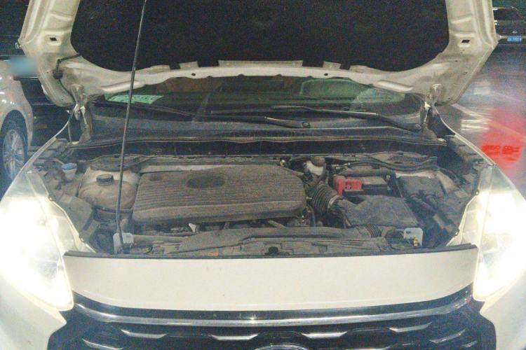 Used Ford Escape 2020 EcoBoost 245 Four-Wheel Drive Luxury Edition Engine Bay