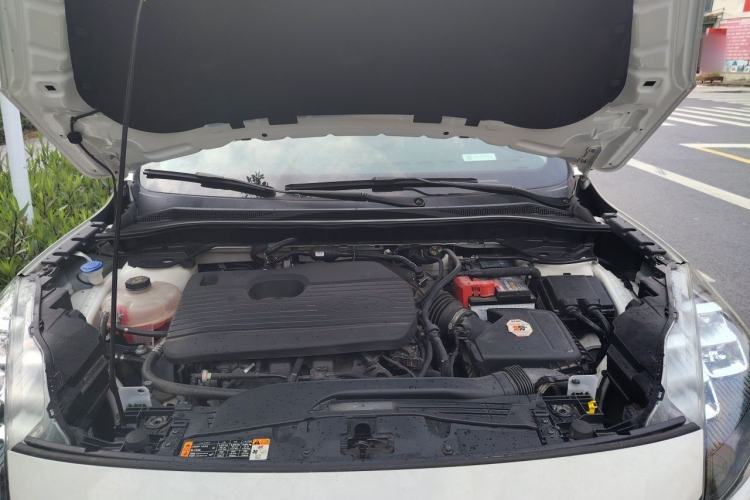 Used Ford Escape 2020 EcoBoost 245 Two-Wheel-Drive Titanium Edition Engine Bay