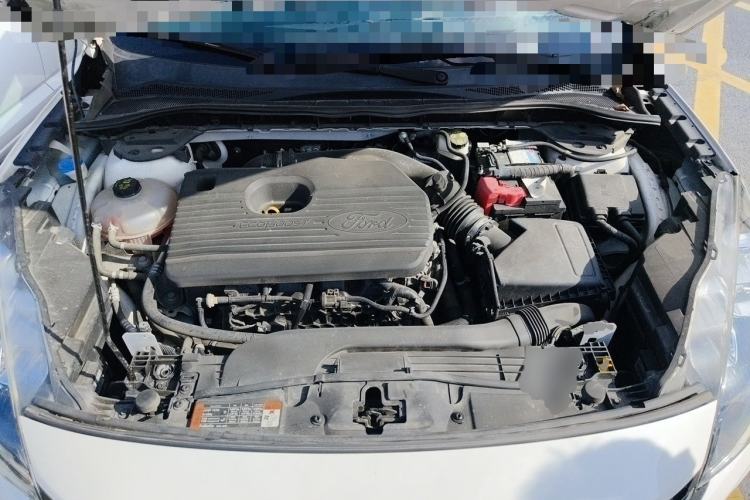 Used Ford Escape 2020 EcoBoost 245 Four-Wheel Drive Luxury Edition Engine Bay