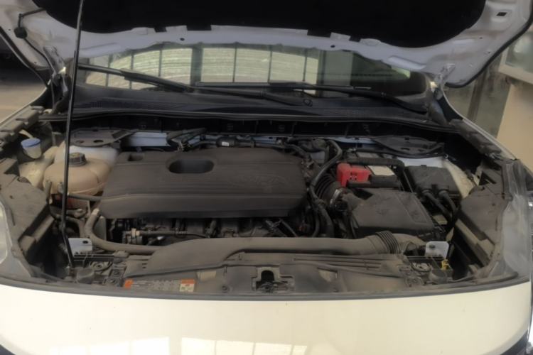 Used Ford Escape 2020 EcoBoost 245 Two-Wheel-Drive Titanium Edition Engine Bay