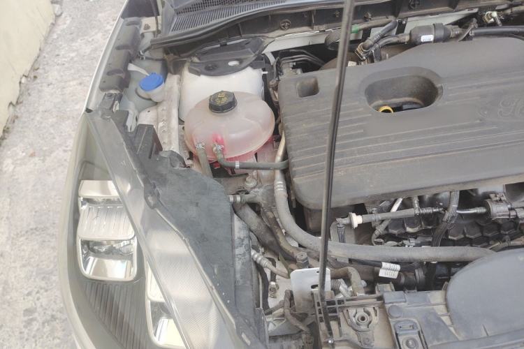 Used Ford Escape 2020 EcoBoost 245 Two-Wheel Drive Smart & Enjoyment Model Engine Bay Right