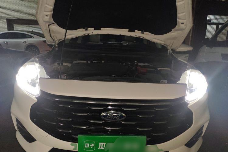 Used Ford Escape 2020 EcoBoost 245 Two-Wheel-Drive Titanium Edition Engine Bay