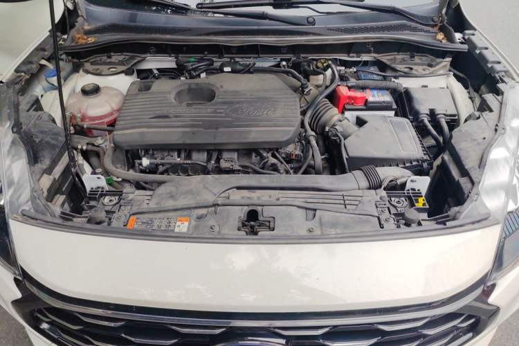 Used Ford Escape 2020 EcoBoost 245 Two-Wheel Drive Smart & Enjoyment Model Engine Bay