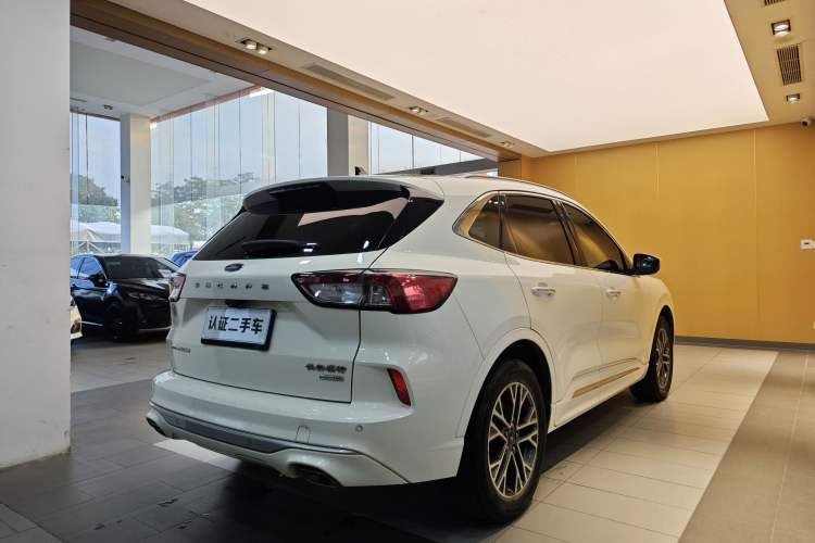 Used Ford Escape 2020 EcoBoost 245 Four-Wheel Drive Luxury Edition Exterior 1