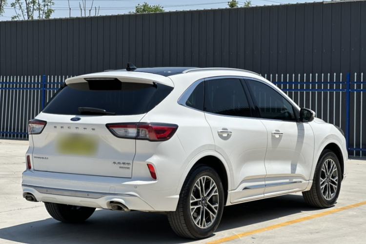 Used Ford Escape 2020 EcoBoost 245 Four-Wheel Drive Luxury Edition Exterior 3