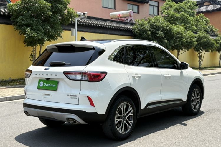 Used Ford Escape 2020 EcoBoost 245 Two-Wheel-Drive Titanium Edition Exterior 4