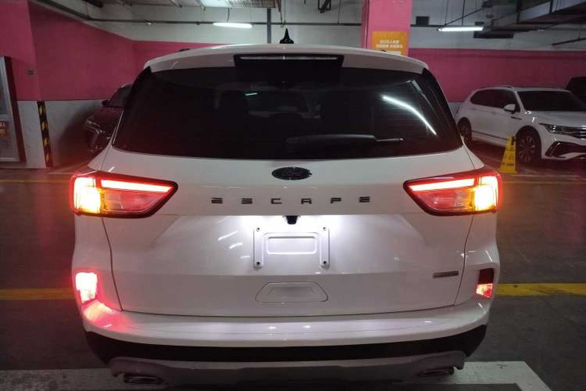 Used Ford Escape 2020 EcoBoost 245 Two-Wheel-Drive Comfort Edition Exterior 4