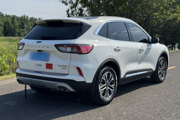 Used Ford Escape 2020 EcoBoost 245 Two-Wheel-Drive Titanium Edition Exterior 6