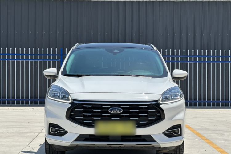 Used Ford Escape 2020 EcoBoost 245 Four-Wheel Drive Luxury Edition Exterior 8