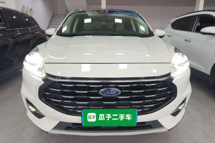 Used Ford Escape 2020 EcoBoost 245 Two-Wheel-Drive Titanium Edition Front