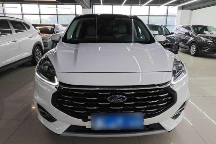 Used Ford Escape 2020 EcoBoost 245 Two-Wheel-Drive Titanium Edition Front