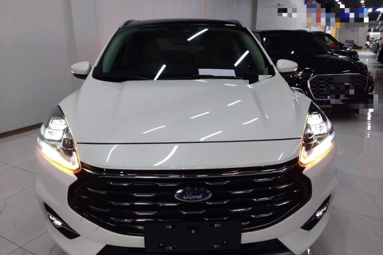 Used Ford Escape 2020 EcoBoost 245 Four-Wheel Drive Luxury Edition Front