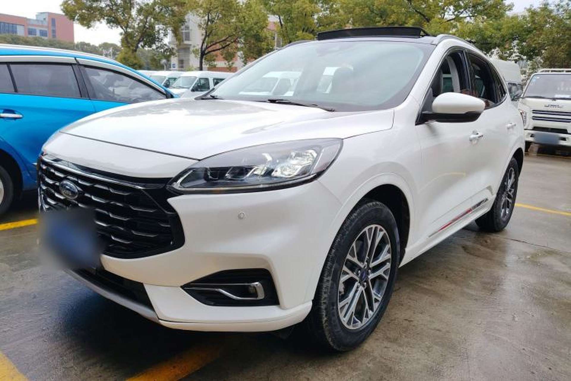 Used Ford Escape 2020 EcoBoost 245 Four-Wheel Drive Luxury Edition Front Left 45 Deg