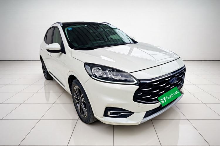 Used Ford Escape 2020 EcoBoost 245 Four-Wheel Drive Luxury Edition Front Right 45 Deg