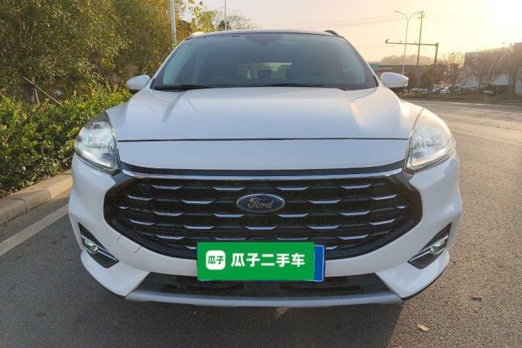 Used Ford Escape 2020 EcoBoost 245 Two-Wheel-Drive Titanium Edition Front