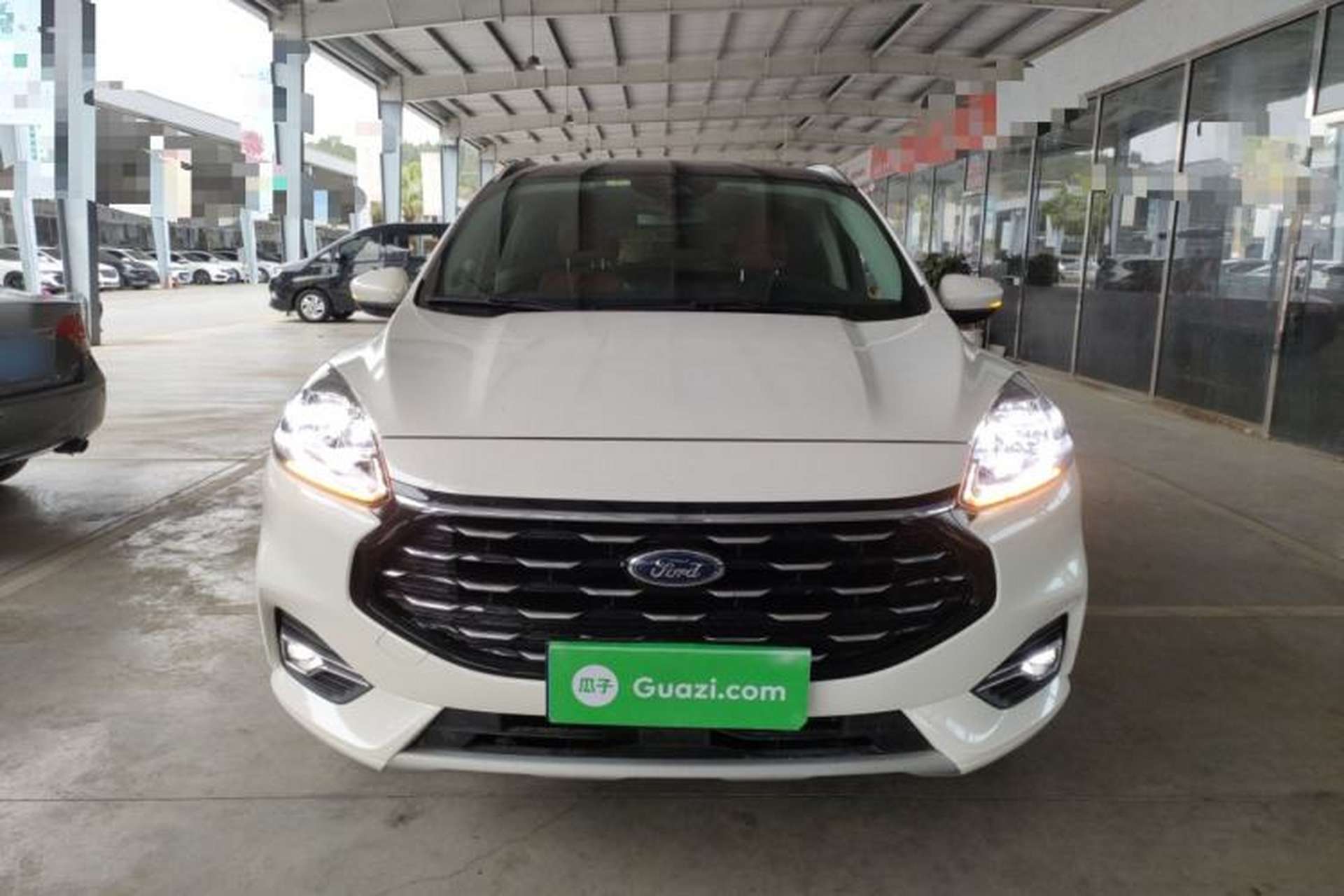 Used Ford Escape 2020 EcoBoost 245 Two-Wheel Drive Smart & Enjoyment Model Front