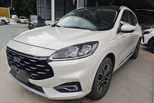 Used Ford Escape 2020 EcoBoost 245 Four-Wheel Drive Luxury Edition