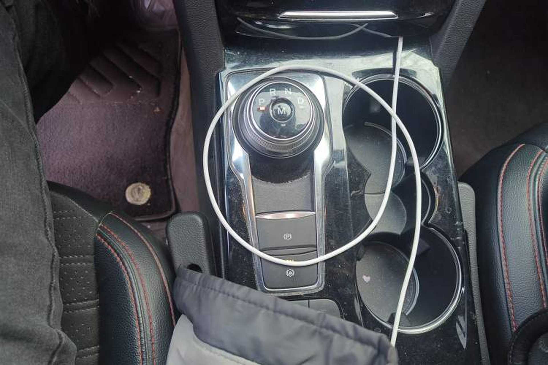 Used Ford Escape 2020 EcoBoost 245 Four-Wheel Drive ST-LINE Deluxe Edition Gear Lever