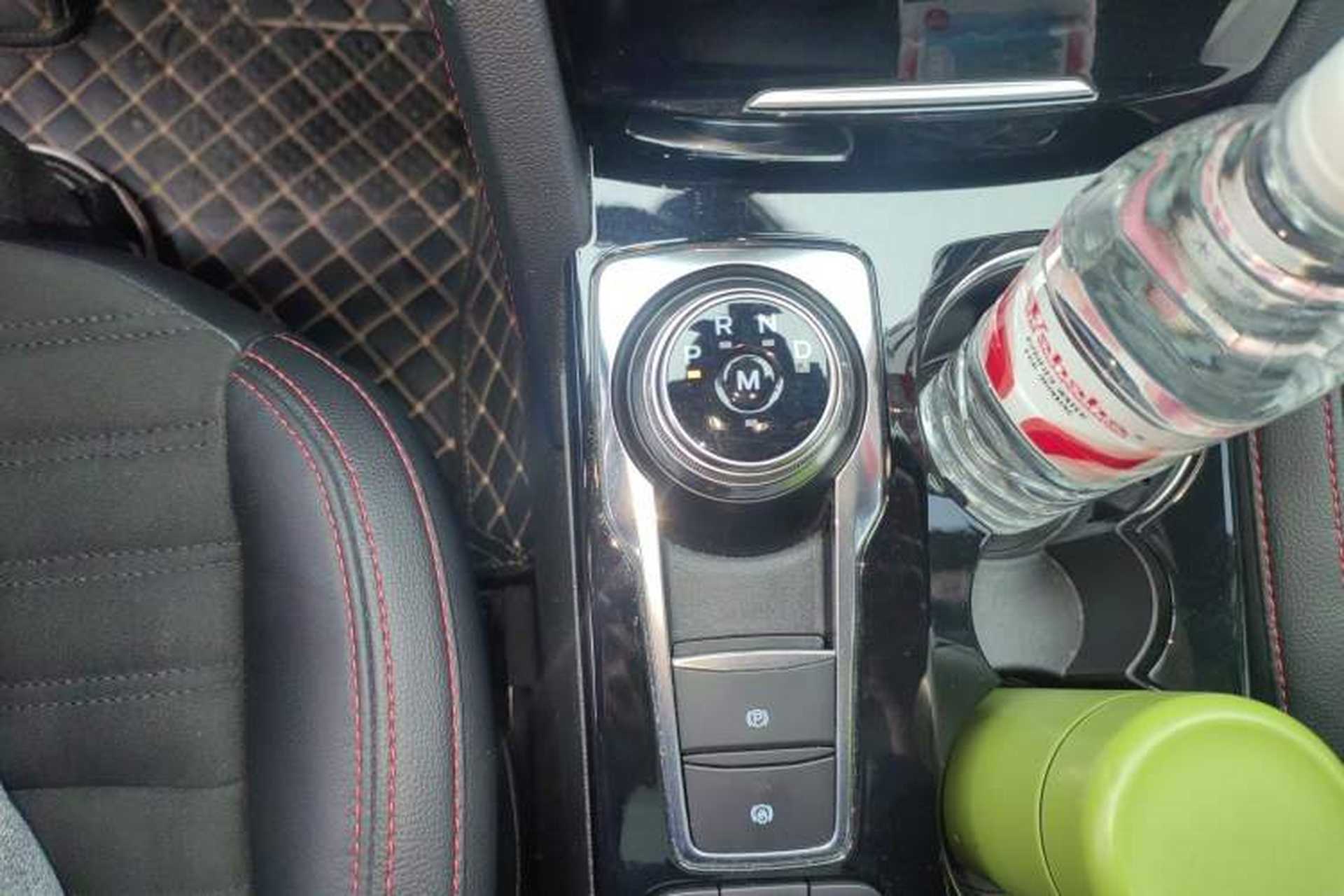 Used Ford Escape 2020 EcoBoost 245 Four-Wheel Drive ST-LINE Deluxe Edition Gear Lever