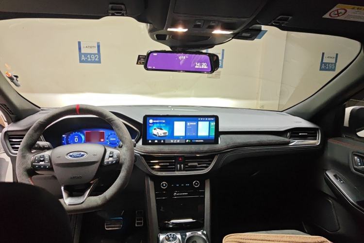 Used Ford Escape 2020 EcoBoost 245 Four-Wheel Drive ST-LINE Deluxe Edition Headliner
