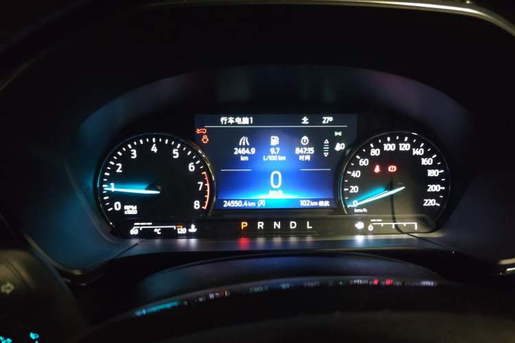 Used Ford Escape 2020 EcoBoost 245 Two-Wheel-Drive Titanium Edition Instrument Cluster