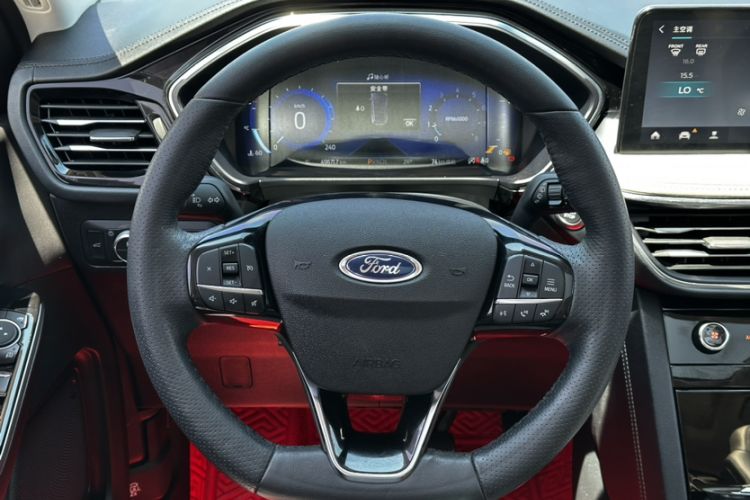 Used Ford Escape 2020 EcoBoost 245 Four-Wheel Drive Luxury Edition Interior 1