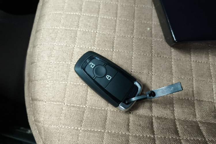 Used Ford Escape 2020 EcoBoost 245 Two-Wheel-Drive Titanium Edition Interior 1