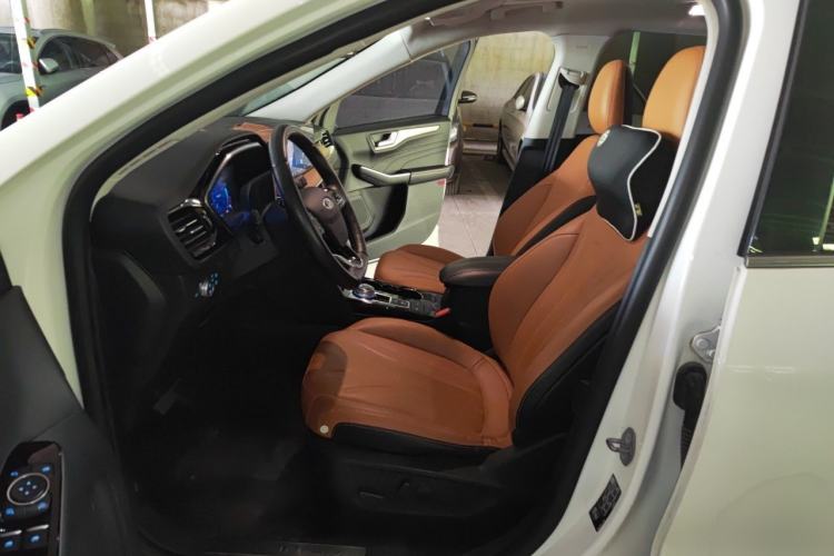Used Ford Escape 2020 EcoBoost 245 Two-Wheel Drive Smart & Enjoyment Model Left Front Seat
