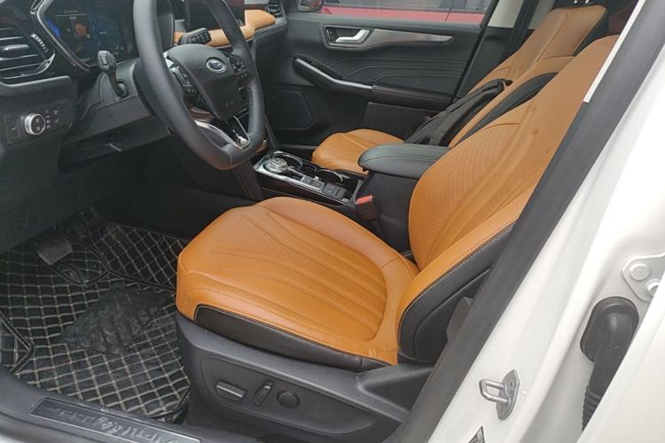 Used Ford Escape 2020 EcoBoost 245 Two-Wheel Drive Smart & Enjoyment Model Left Front Seat