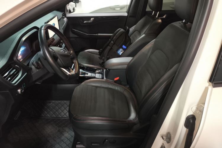 Used Ford Escape 2020 EcoBoost 245 Four-Wheel Drive ST-LINE Deluxe Edition Left Front Seat