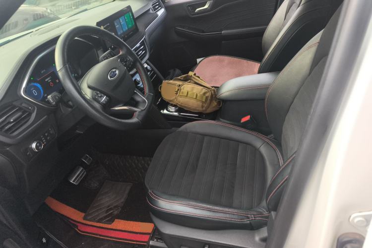 Used Ford Escape 2020 EcoBoost 245 Four-Wheel Drive ST-LINE Deluxe Edition Left Front Seat