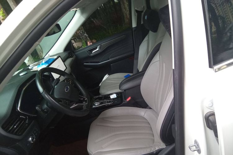 Used Ford Escape 2020 EcoBoost 245 Two-Wheel Drive Smart & Enjoyment Model Left Front Seat