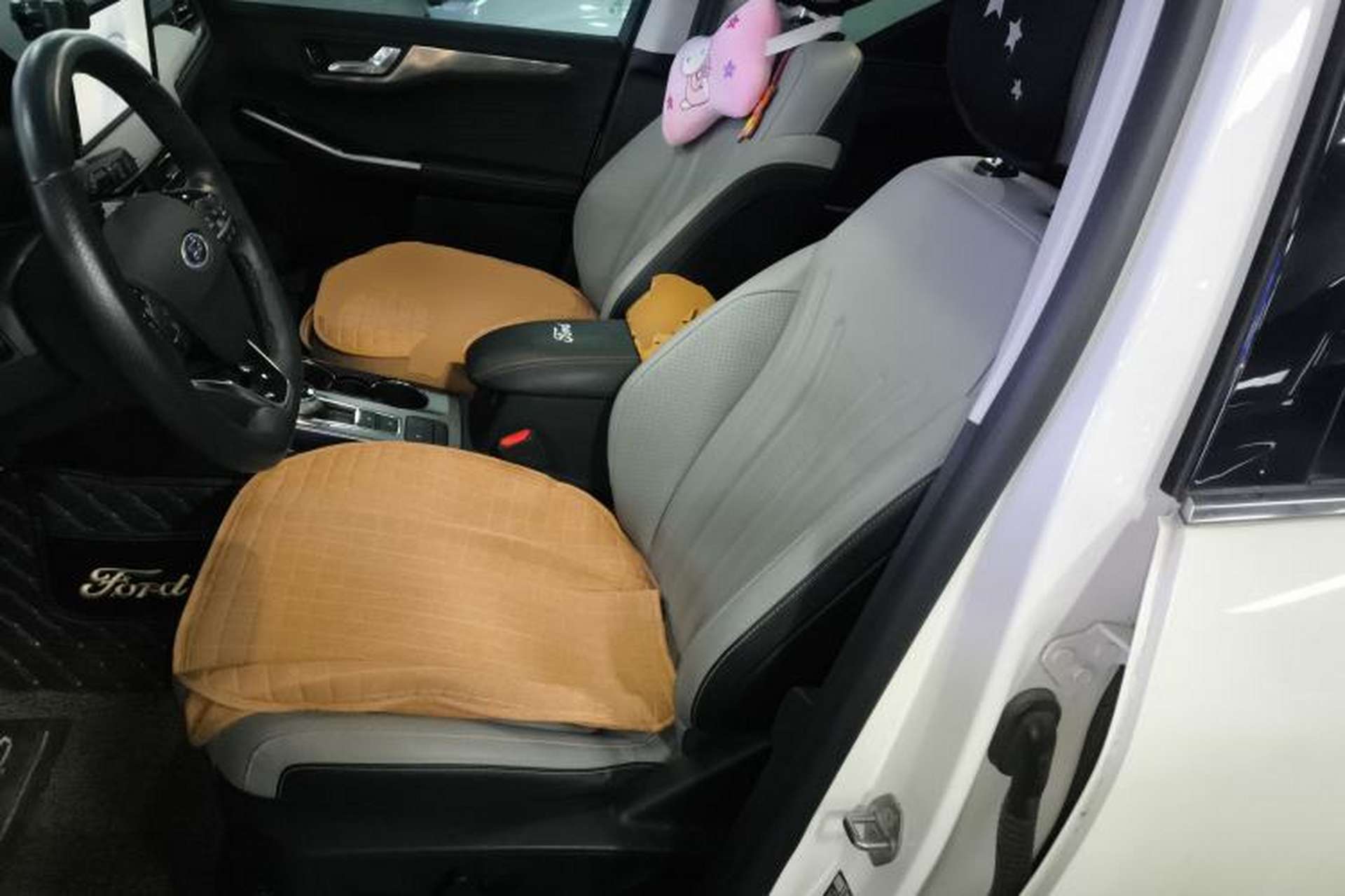 Used Ford Escape 2020 EcoBoost 245 Two-Wheel-Drive Titanium Edition Left Front Seat