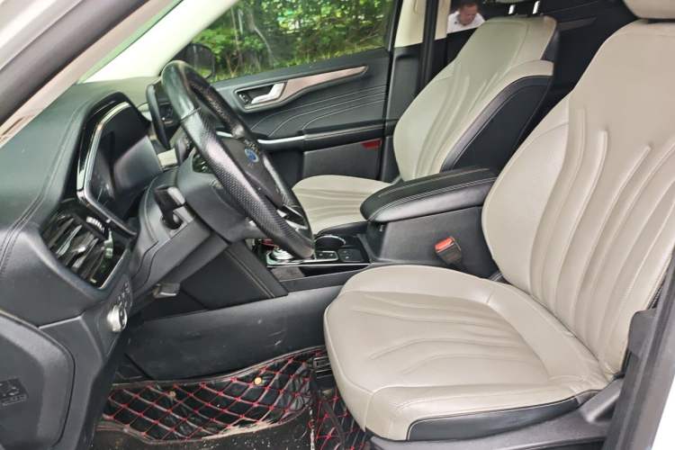 Used Ford Escape 2020 EcoBoost 245 4x4 Enjoyment Model Left Front Seat
