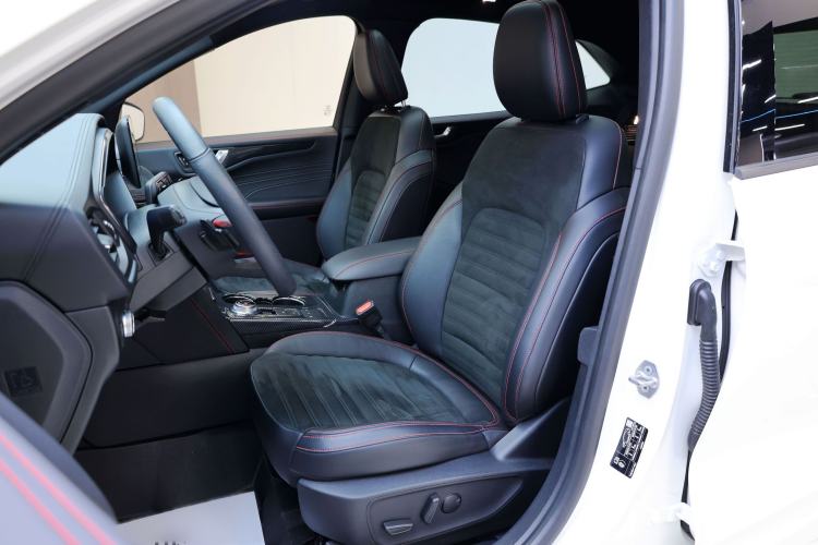 Used Ford Escape 2020 EcoBoost 245 Four-Wheel Drive ST-LINE Deluxe Edition Left Front Seat