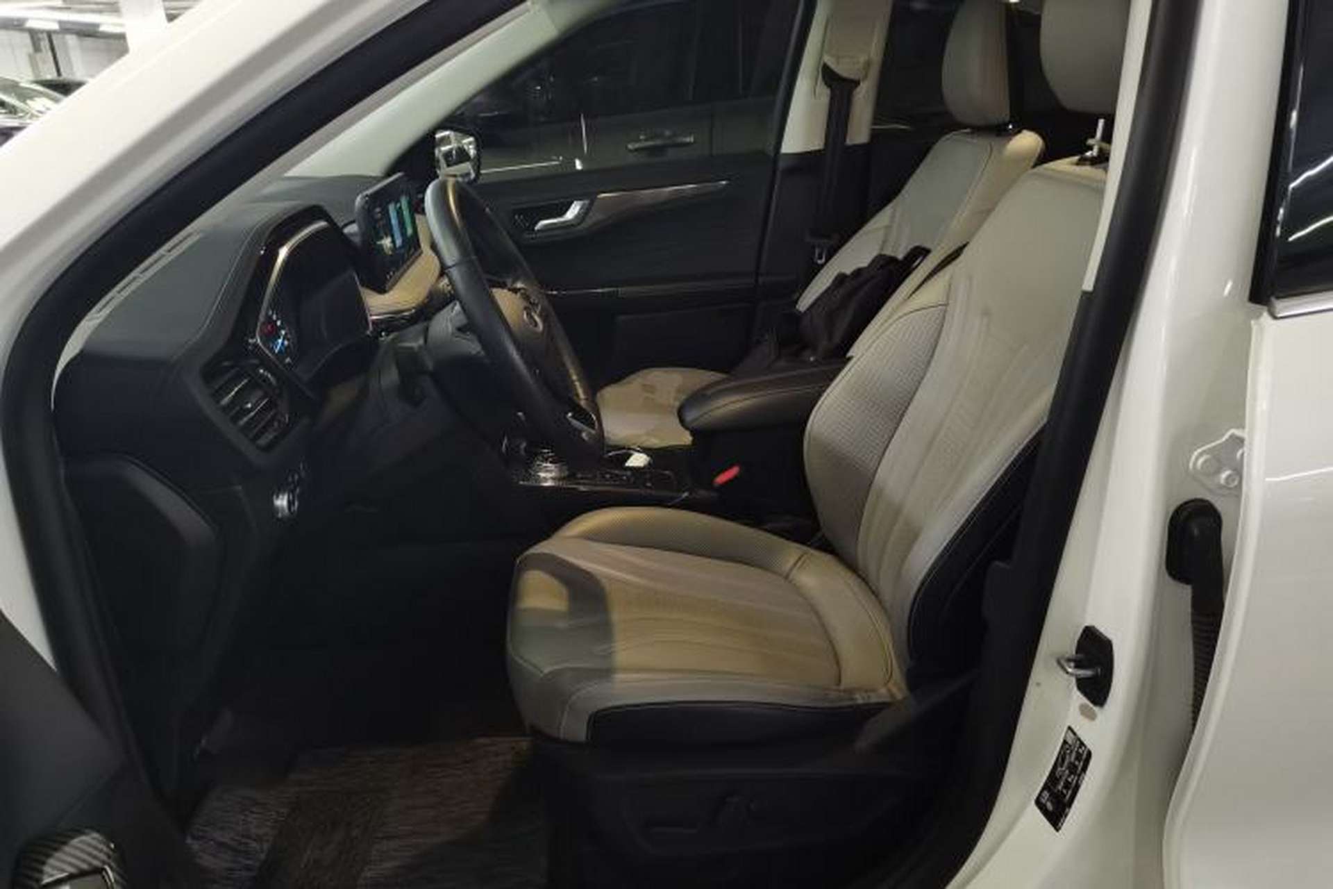 Used Ford Escape 2020 EcoBoost 245 Two-Wheel-Drive Titanium Edition Left Front Seat