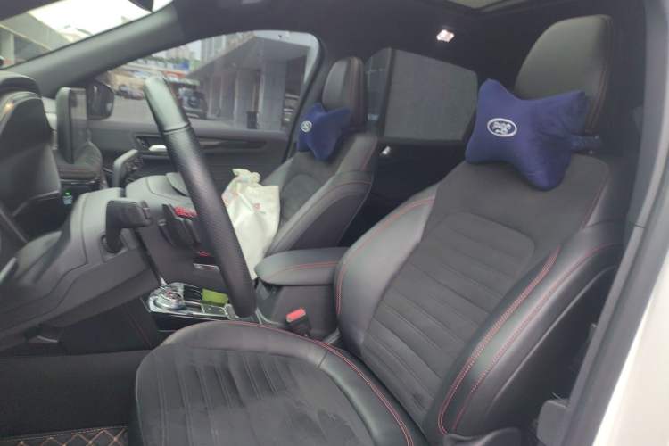 Used Ford Escape 2020 EcoBoost 245 Four-Wheel Drive ST-LINE Deluxe Edition Left Front Seat