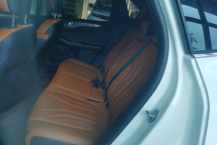Used Ford Escape 2020 EcoBoost 245 4x4 Enjoyment Model Left Rear Seat