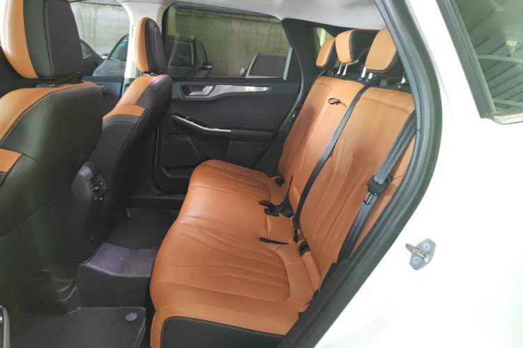 Used Ford Escape 2020 EcoBoost 245 Two-Wheel Drive Smart & Enjoyment Model Left Rear Seat