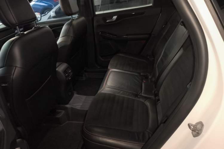 Used Ford Escape 2020 EcoBoost 245 Four-Wheel Drive ST-LINE Deluxe Edition Left Rear Seat