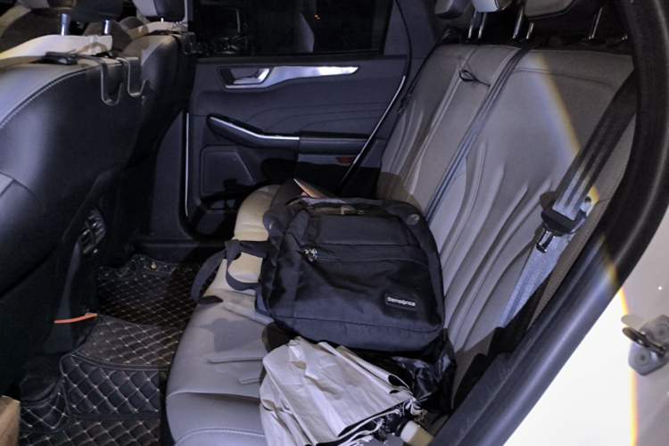 Used Ford Escape 2020 EcoBoost 245 Two-Wheel Drive Smart & Enjoyment Model Left Rear Seat