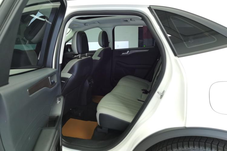 Used Ford Escape 2020 EcoBoost 245 Two-Wheel-Drive Comfort Edition Left Rear Seat