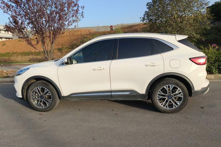 Used Ford Escape 2020 EcoBoost 245 Two-Wheel-Drive Titanium Edition Left Side