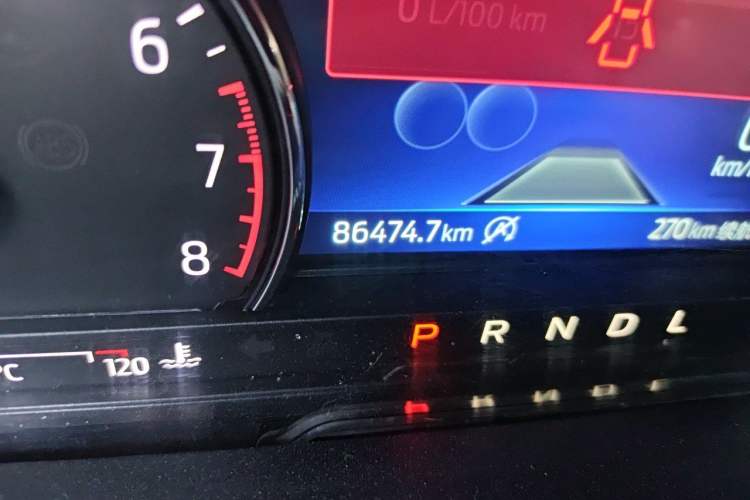 Used Ford Escape 2020 EcoBoost 245 Two-Wheel Drive Smart & Enjoyment Model Odometer Close Up