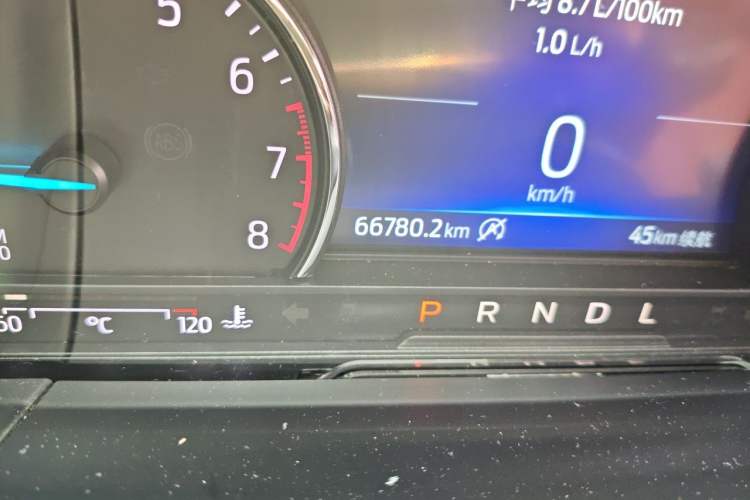 Used Ford Escape 2020 EcoBoost 245 Two-Wheel-Drive Titanium Edition Odometer Close Up