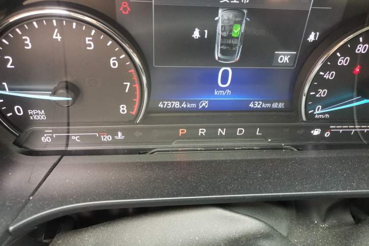 Used Ford Escape 2020 EcoBoost 245 Four-Wheel Drive Titanium Edition Odometer Close Up