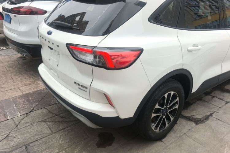 Used Ford Escape 2020 EcoBoost 245 Two-Wheel-Drive Comfort Edition Rear Right 45 Deg