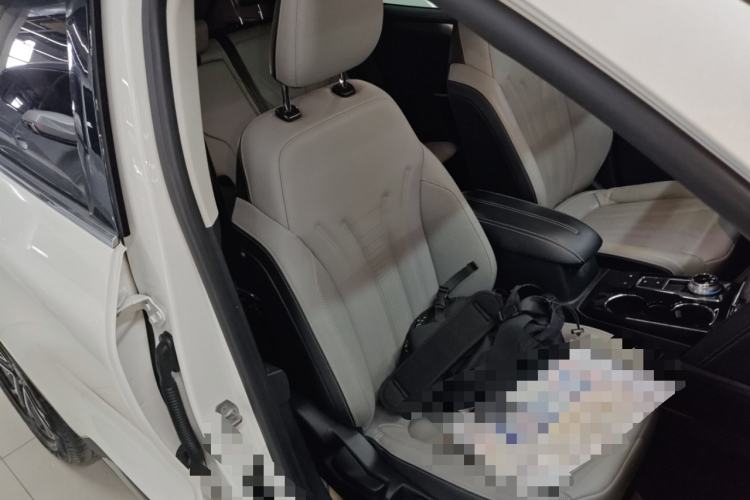 Used Ford Escape 2020 EcoBoost 245 4x4 Enjoyment Model Right Front Seat