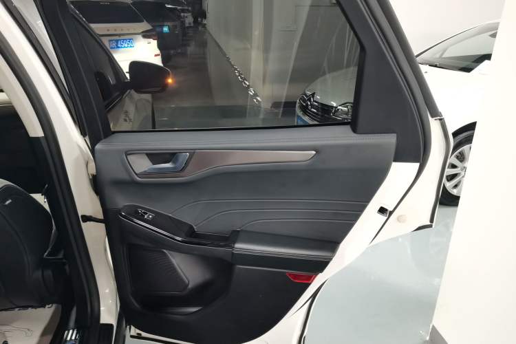 Used Ford Escape 2020 EcoBoost 245 Two-Wheel Drive Smart & Enjoyment Model Right Rear Door Interior
